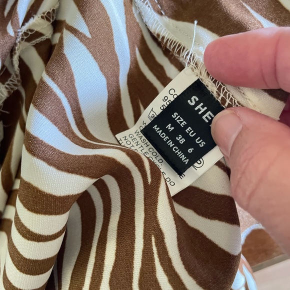 Zebra print romper open w knot tie classy dressy brown off-white fun sexy - Picture 16 of 16